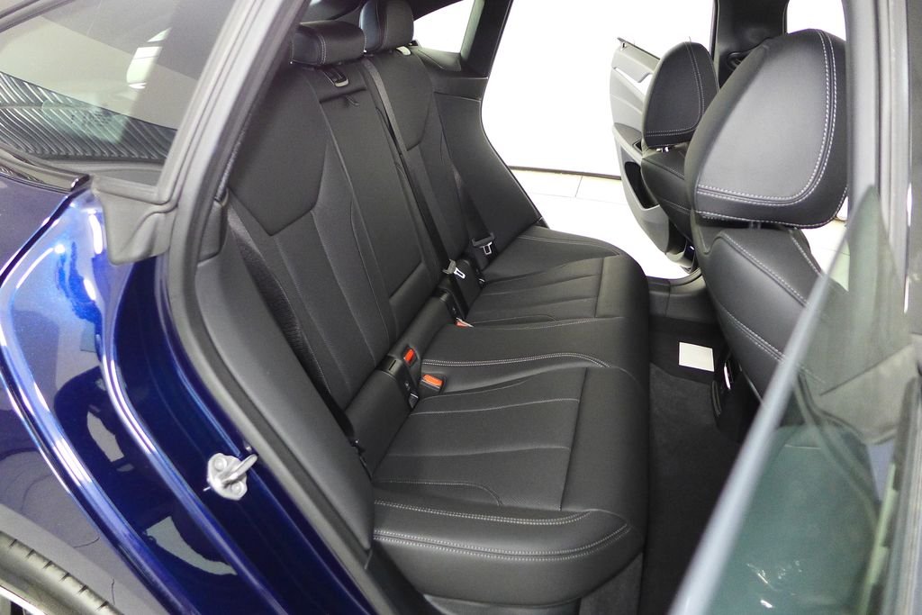 Certified Used 2023 Tanzanite Blue II Metallic BMW eDrive40 image 20