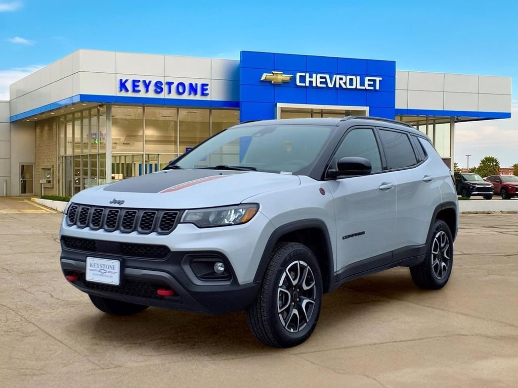 2025 Jeep Compass Trailhawk - Photo 3