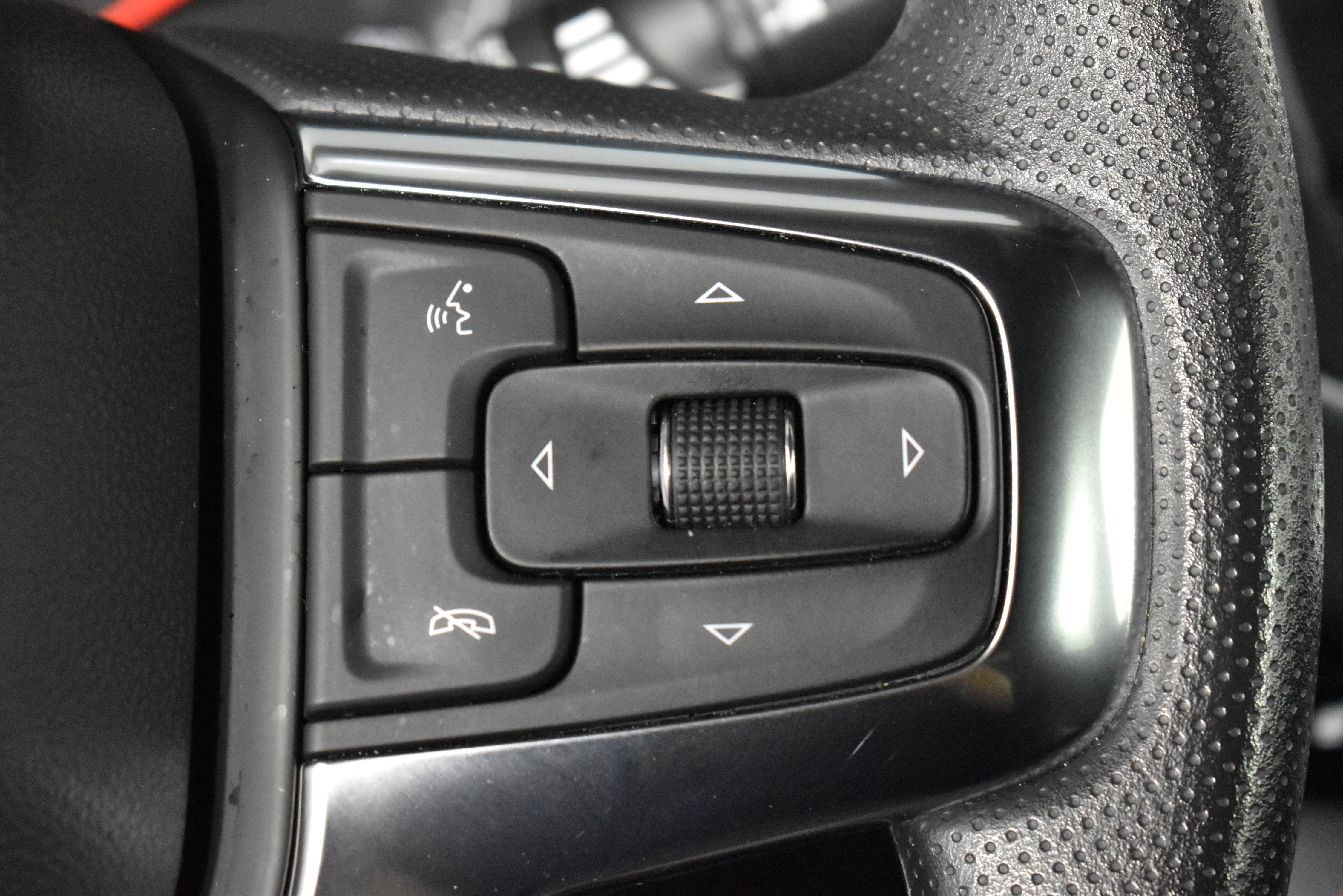 2025 Chevrolet Blazer 2LT - Photo 21
