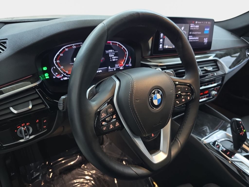 Used 2023 Alpine White BMW 530i xDrive image 19