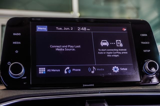 Used 2022 Gray Hyundai SEL image 25