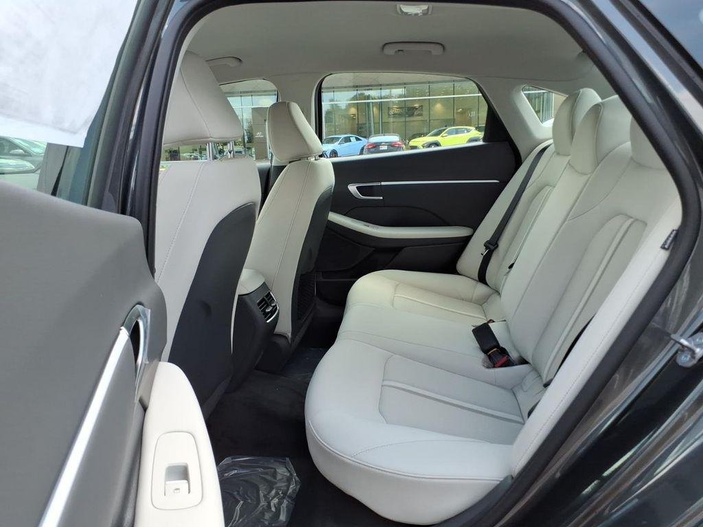 New 2026 Gray Hyundai Blue image 18