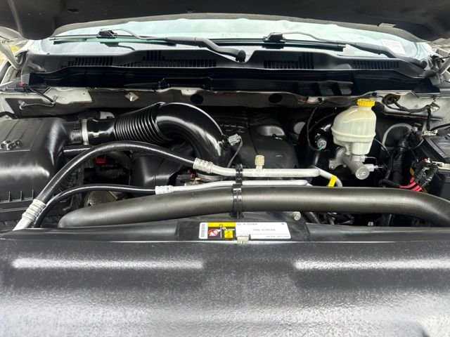Used 2015 White Ram Express image 17