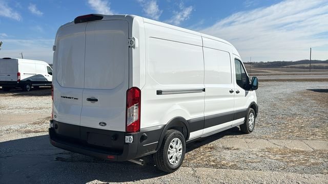 New 2026 Oxford White Ford Cargo Van image 8