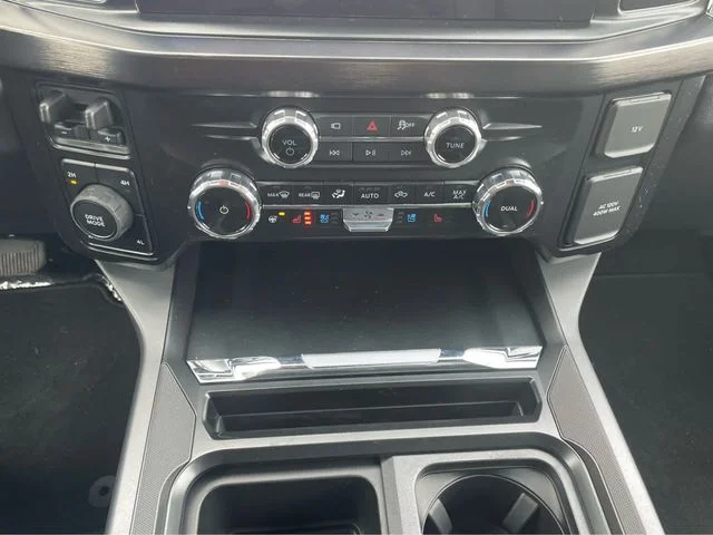 New 2026 Gray Ford Lariat image 23