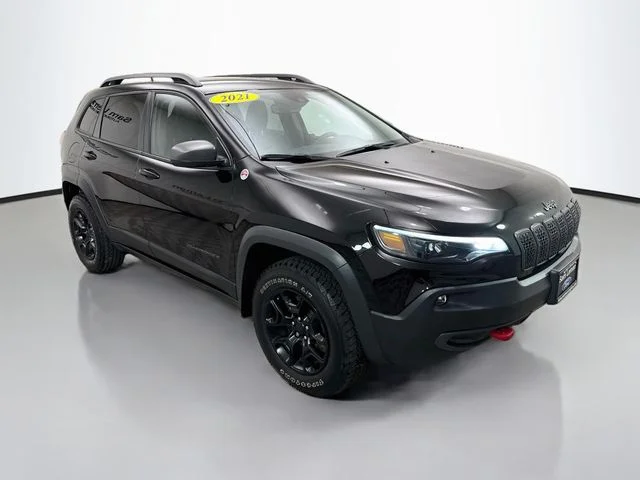 Certified Used 2021 Diamond Black Jeep Trailhawk image 1