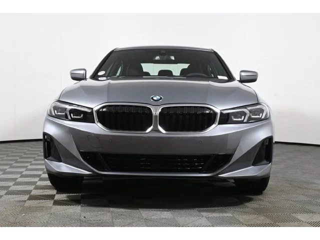 New 2026 Skyscraper Grey Metallic BMW 330i xDrive image 10