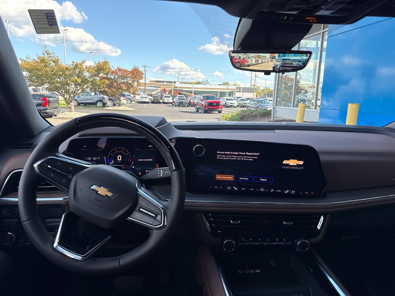 New 2026 Polar White Tricoat Chevrolet High Country Deluxe with 24in Wheels - Technology & Entertainment - Super Cruise - Panoramic Sunroof - Get Active Package image 2