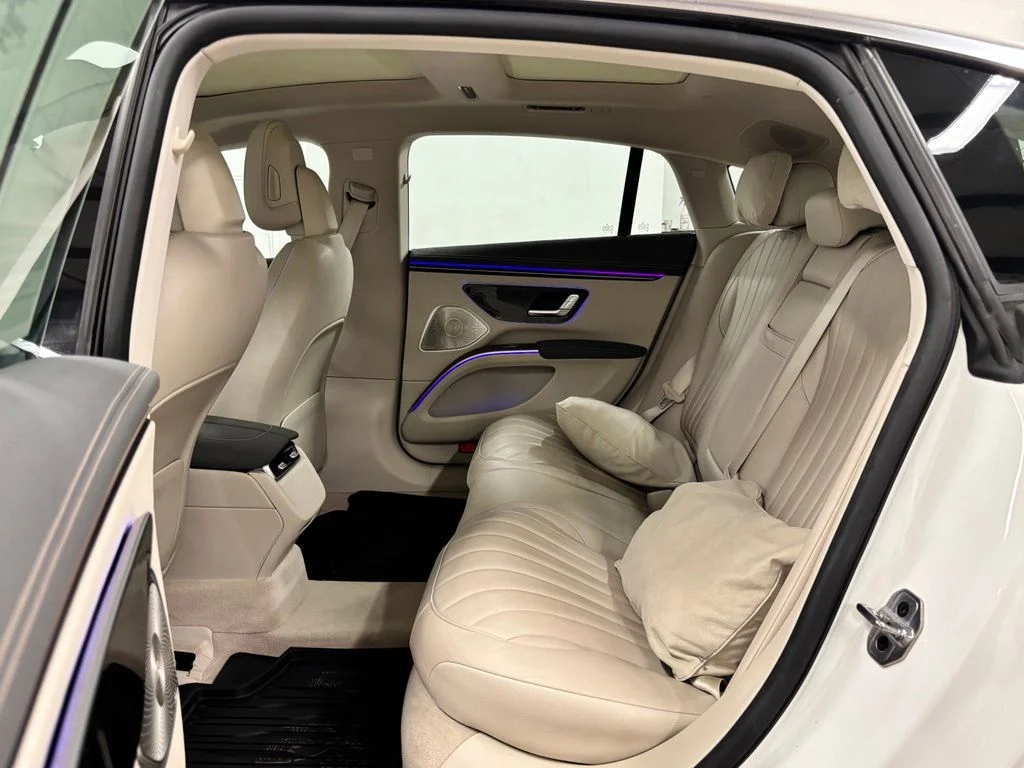 Certified Used 2023 White Mercedes-Benz 450 image 19