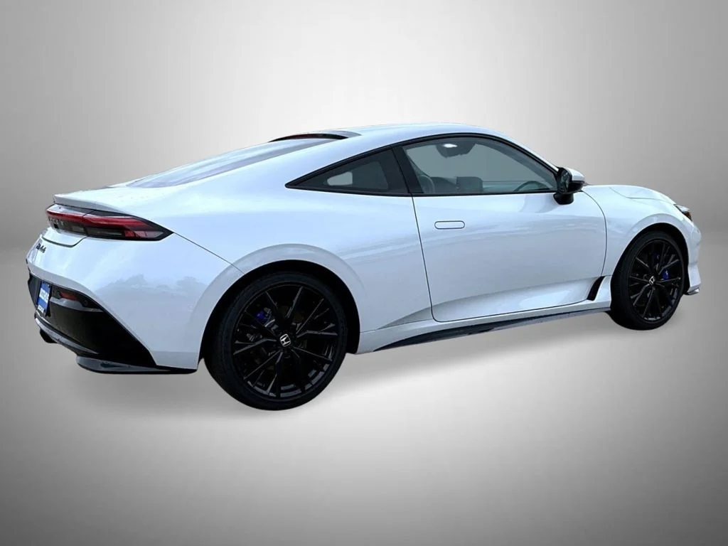 Used 2026 White Honda  image 5