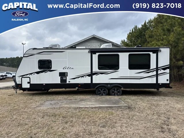 Used 2021  East to West CT 2810 KIK image 5