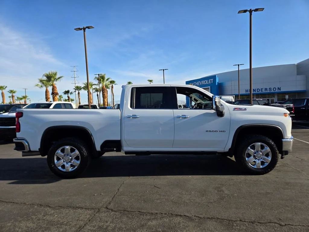 Used 2020 SUMMIT WHITE Chevrolet LTZ image 7