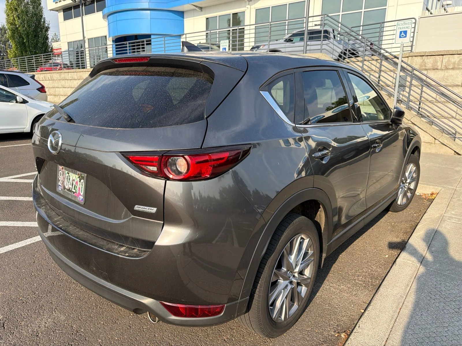Used 2019 Machine Gray Metallic Mazda Grand Touring image 4