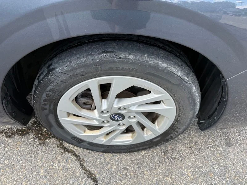 Used 2024 Gray Subaru Base image 16