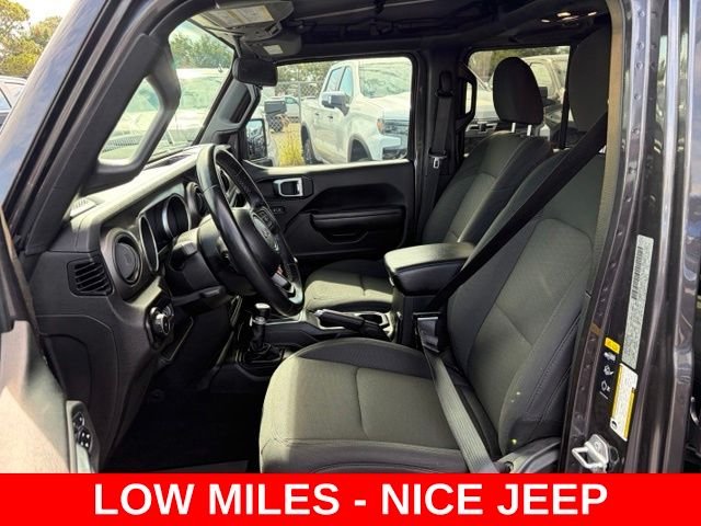 Used 2020 Gray Jeep Unlimited Sport S image 14
