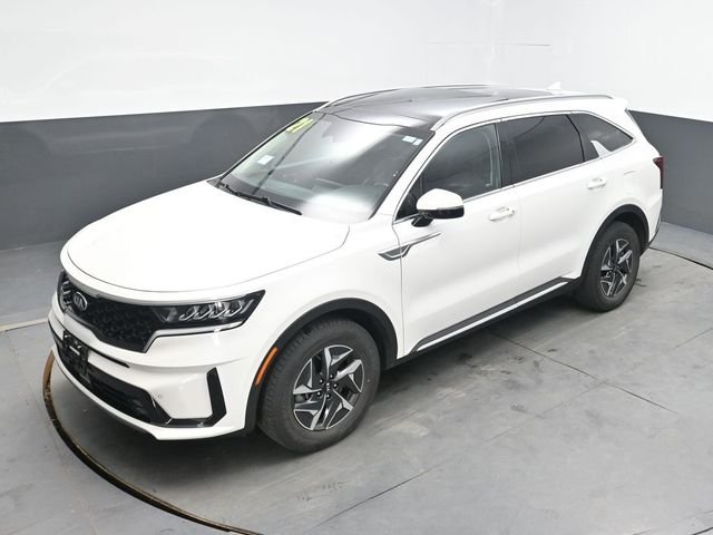 Used 2021 White Kia EX image 36