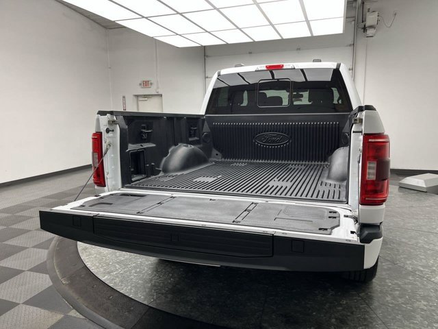 Used 2023 Oxford White Ford XLT image 5