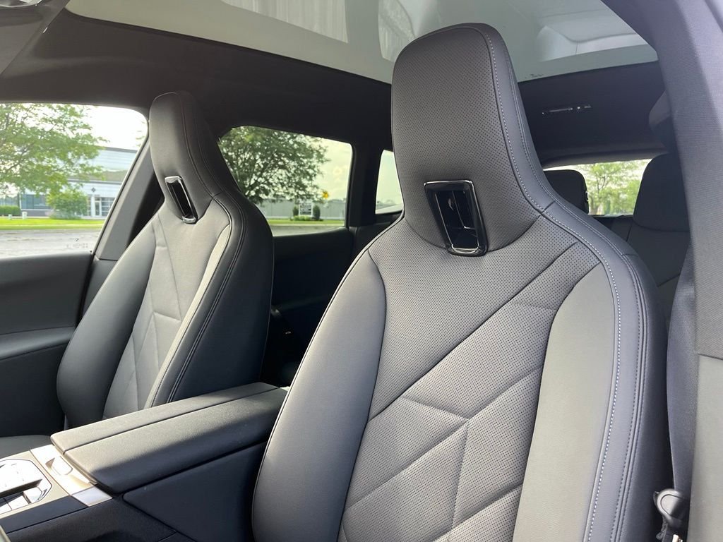 Certified Used 2024 Gray BMW xDrive50 image 15