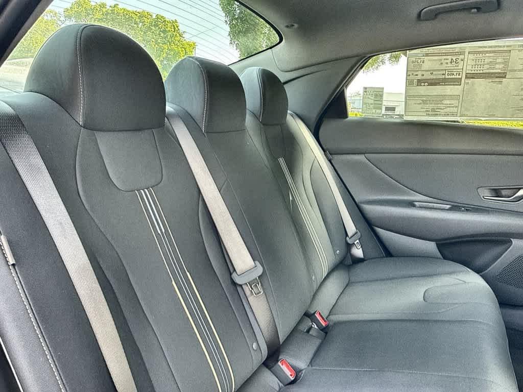 2026 Hyundai Elantra SEL Sport - Photo 26