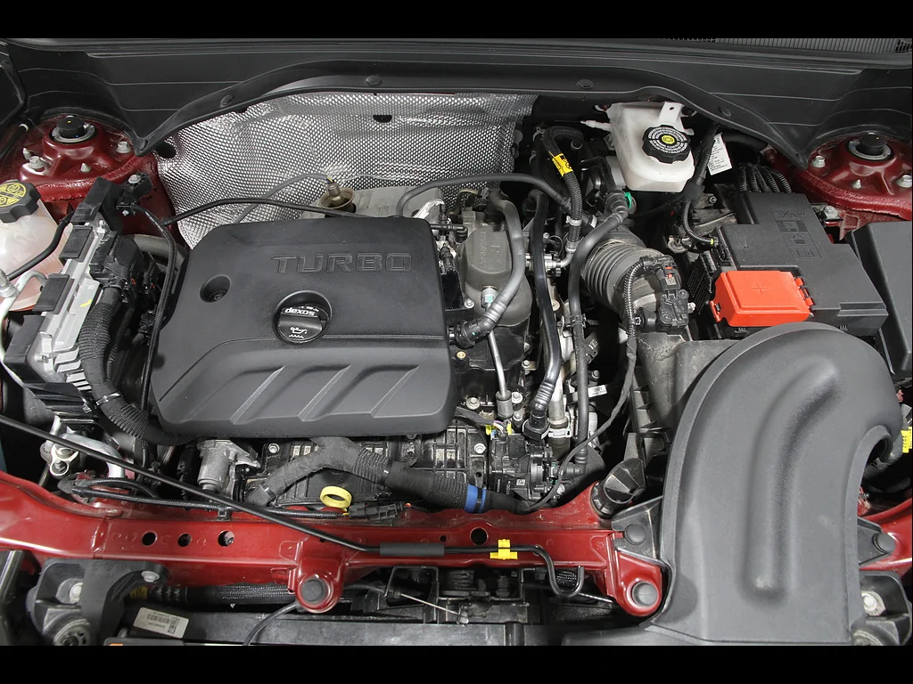 Certified Used 2022 Crimson Metallic Chevrolet LT image 22