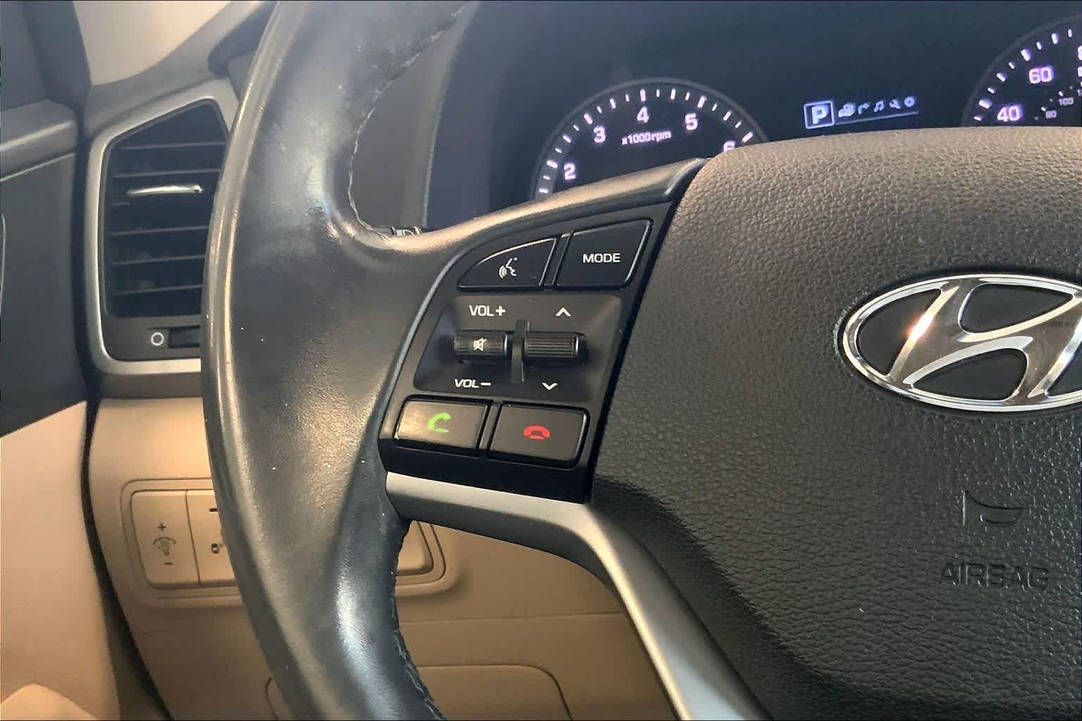 Used 2017 Ruby Wine Hyundai SE Plus image 24