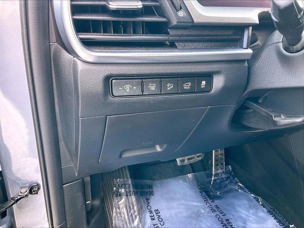 Used 2024 Everlasting Silver Kia SX-Prestige X-Line image 27