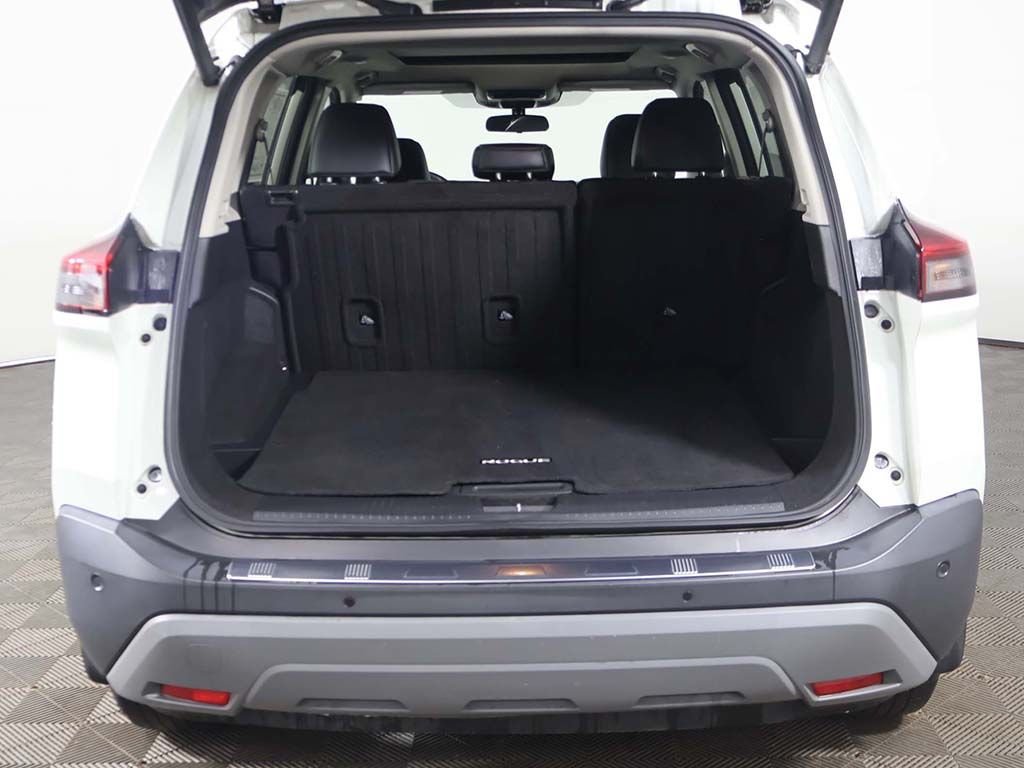 Used 2023 White Nissan SV image 20