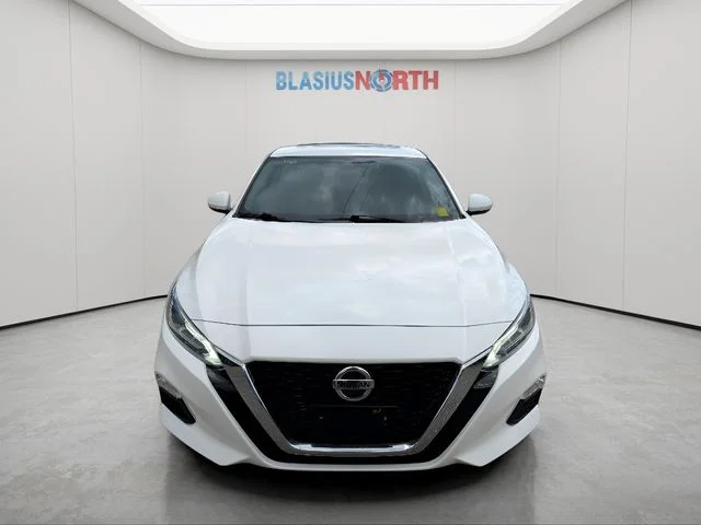 Used 2021 Nissan Altima SV with VIN 1N4BL4DW2MN348970 for sale in Waterbury, CT