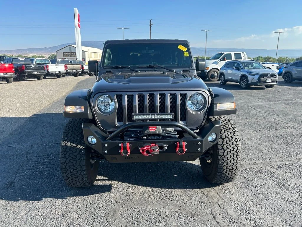Used 2022 Crystal Metallic Jeep Rubicon image 2