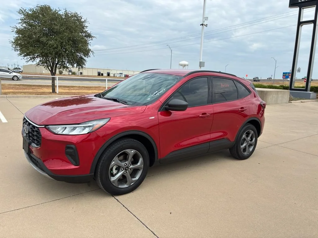 Used 2025  Ford ST-Line image 1