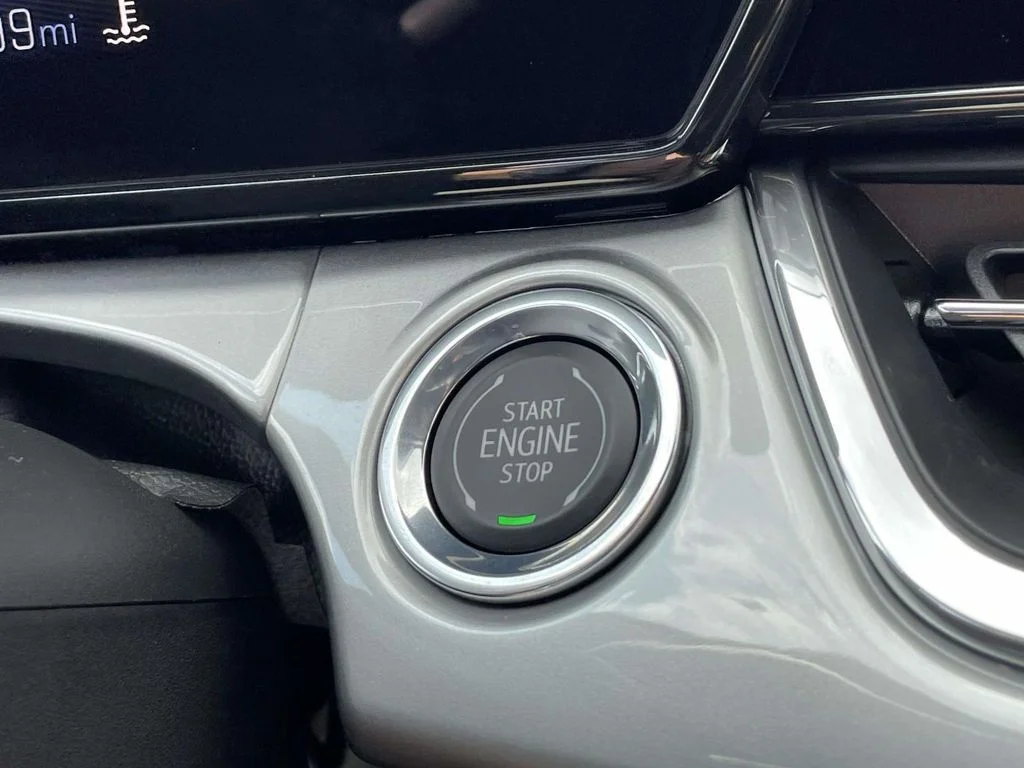 New 2026 Mosaic Black Metallic Chevrolet LT image 27