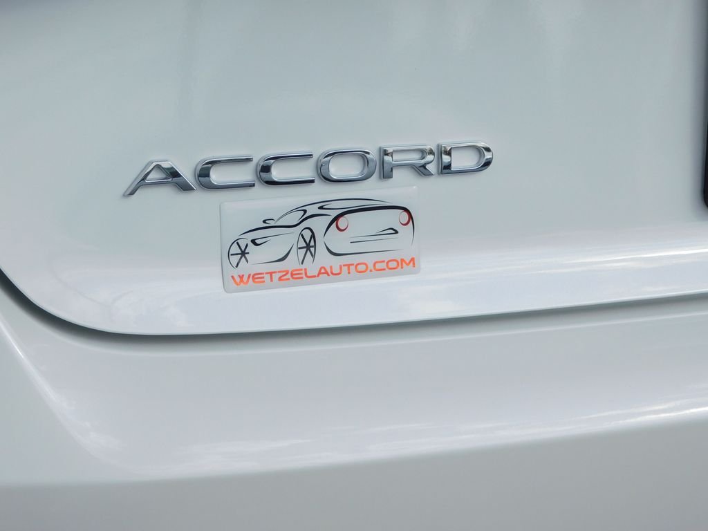 New 2026 Platinum White Pearl Honda LX image 32