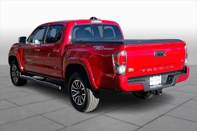 Certified Used 2020 BARCELONA RED MET. Toyota  image 11
