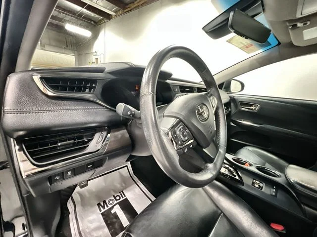 Used 2017 Black Toyota XLE image 10