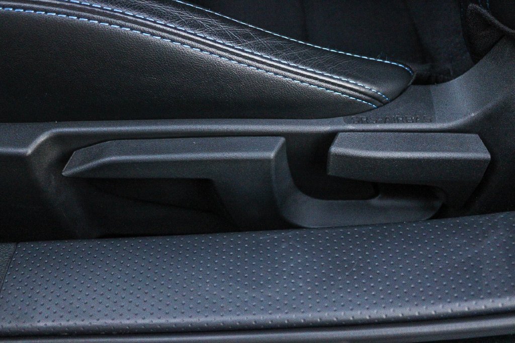 Used 2025 Black Subaru tS image 22