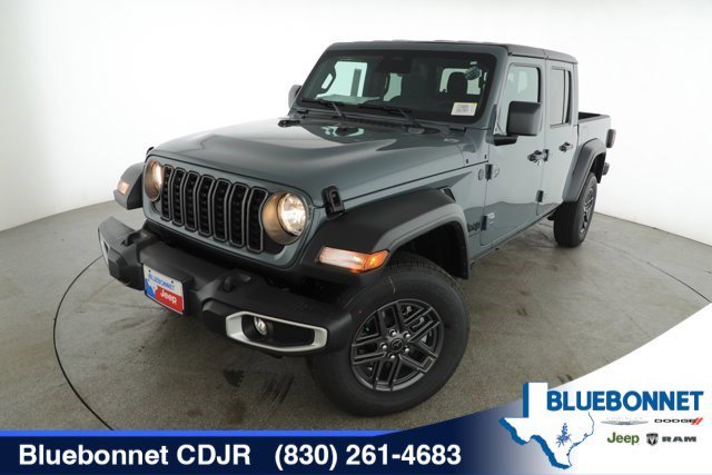 2026 Jeep Gladiator Sport S Auto's photo