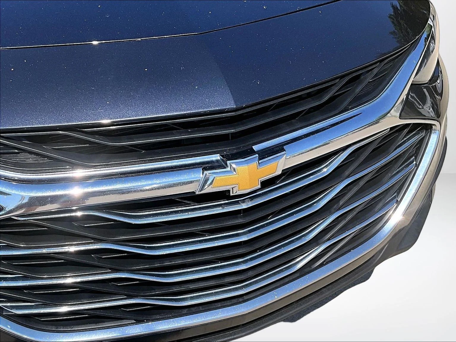 Used 2023 Gray Chevrolet LT image 27