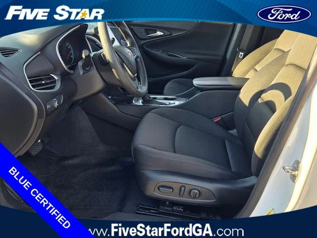 Used 2024 White Chevrolet LT image 11