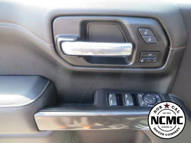 Used 2021 Black GMC AT4 image 21