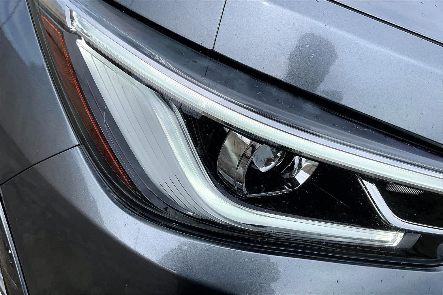 Used 2018 Graphite Shadow INFINITI  image 27