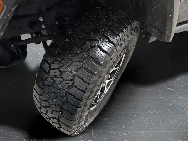 Used 2024 Black Clearcoat Jeep Rubicon image 39