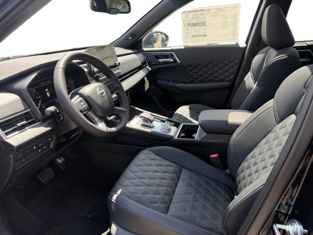 2026 Nissan Rogue Plug-In Hybrid Platinum - Photo 7