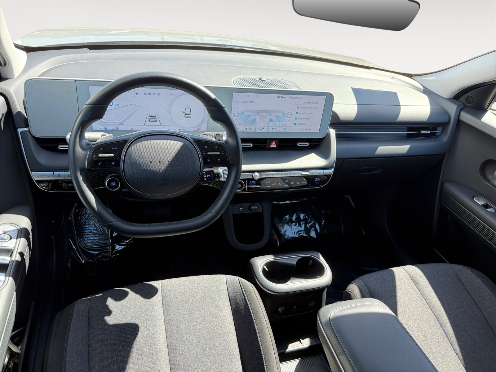Used 2024 Cyber Gray Hyundai SEL image 15