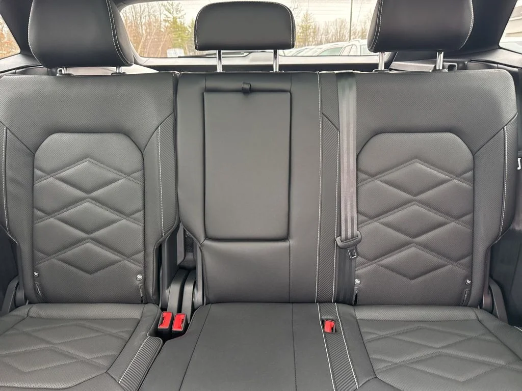 2026 Volkswagen Atlas Cross Sport SE w/Tech - Photo 14