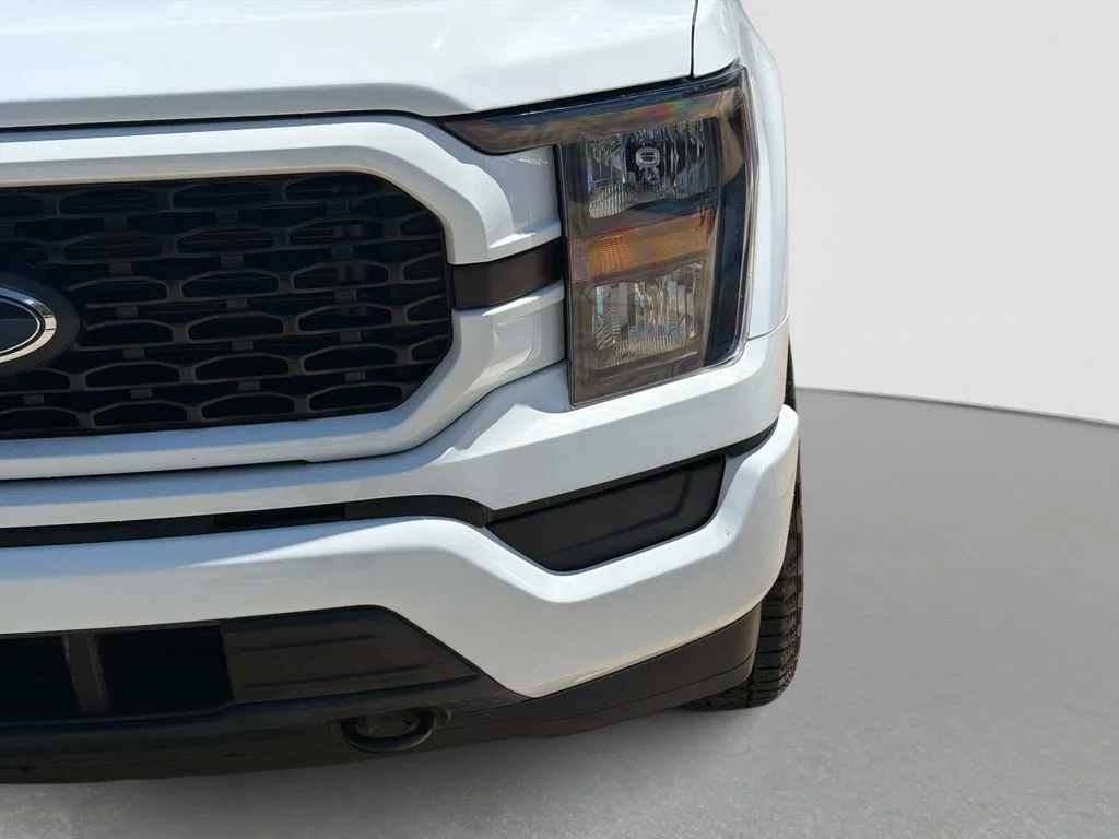 Used 2023 Oxford White Ford XL image 11