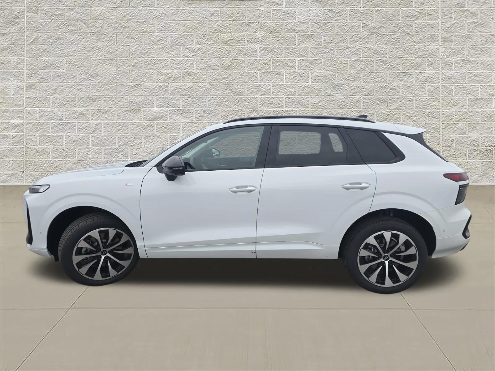 New 2026 Glacier White Metallic Audi S line image 4