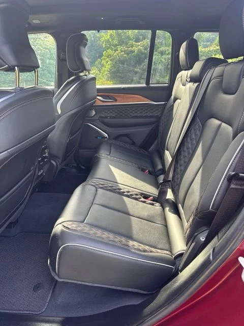 Used 2023 Red Jeep Summit Reserve image 26