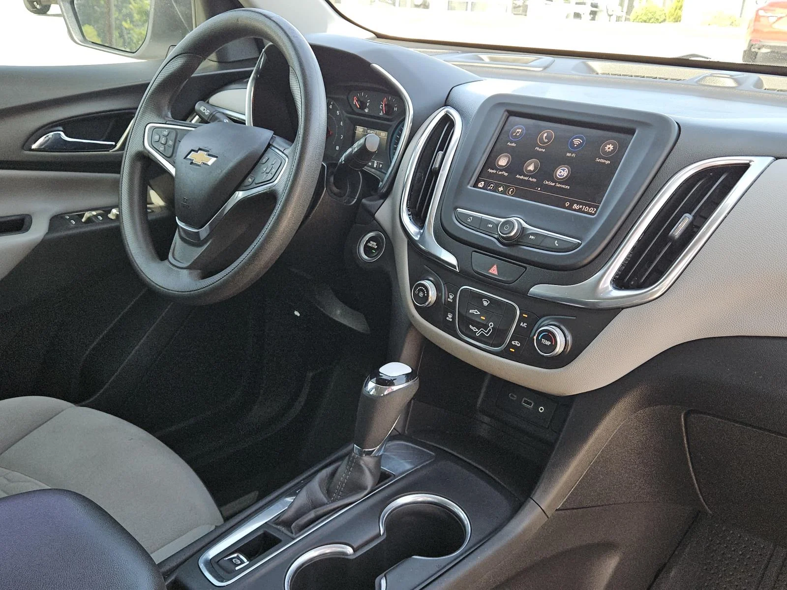 2020 Chevrolet Equinox LS - Photo 30