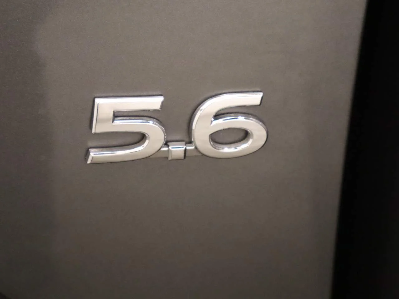 Used 2016 Graphite Shadow INFINITI  image 25