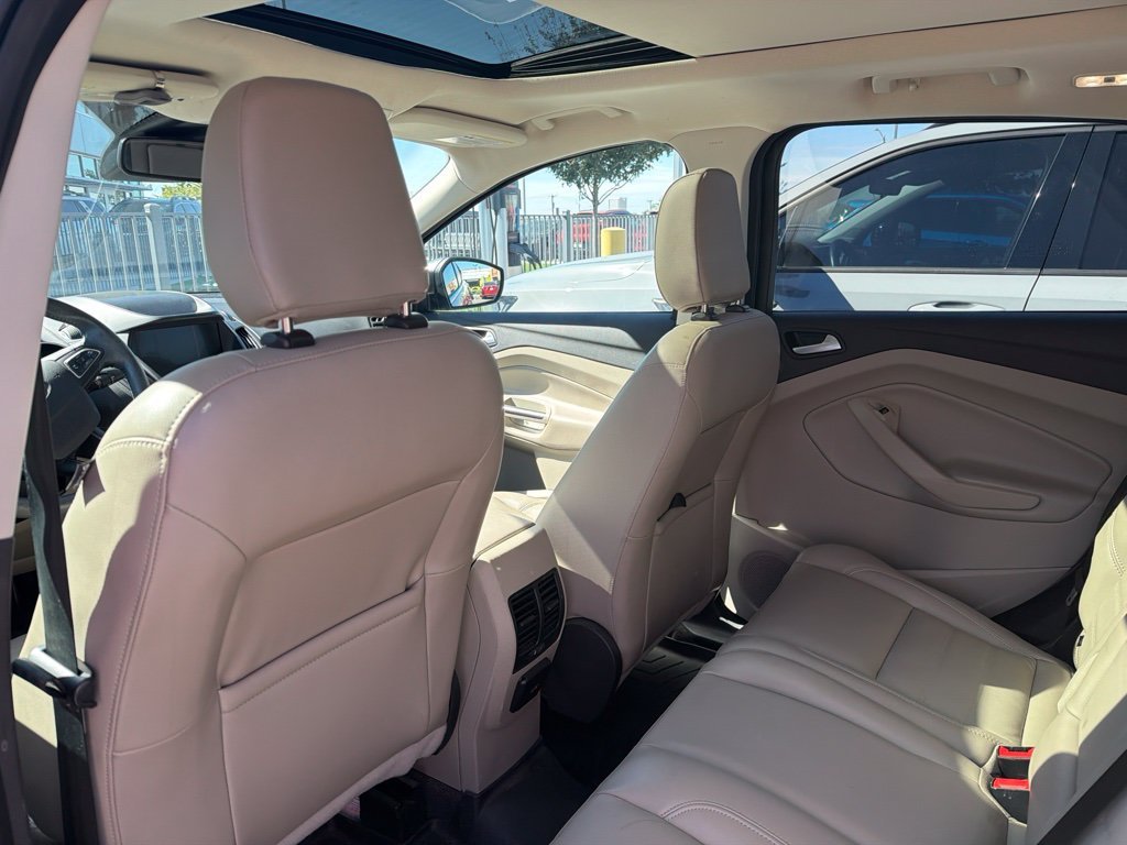 Used 2019 Gray Ford Titanium image 9
